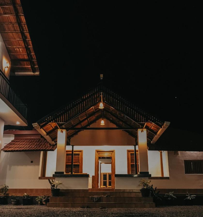 Partho Home Stay Padinjarathara 外观 照片