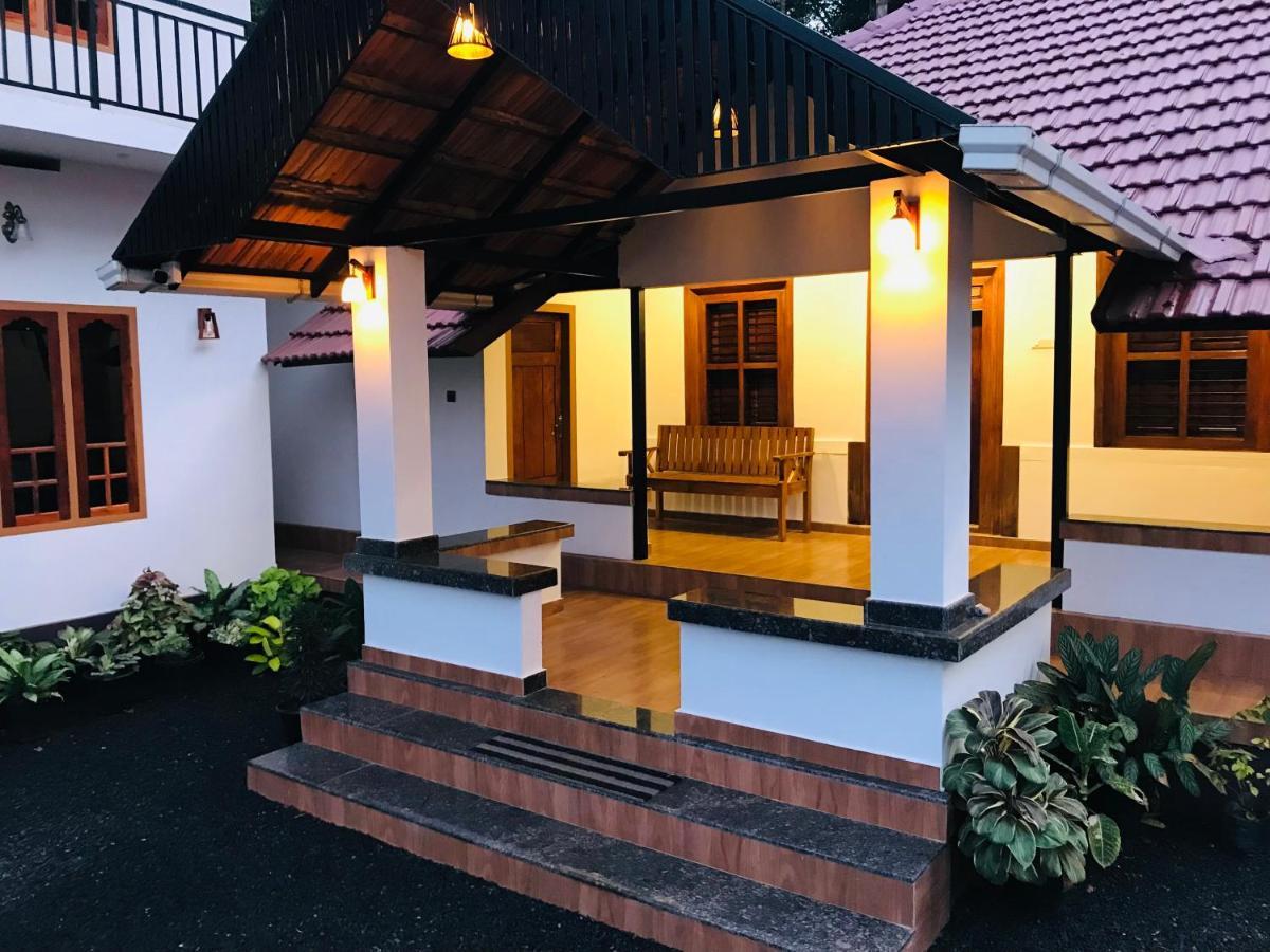 Partho Home Stay Padinjarathara 外观 照片