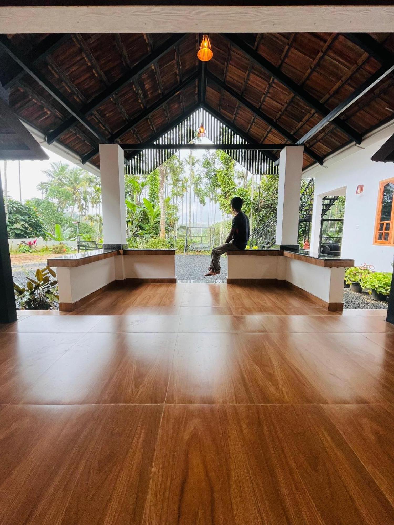 Partho Home Stay Padinjarathara 外观 照片